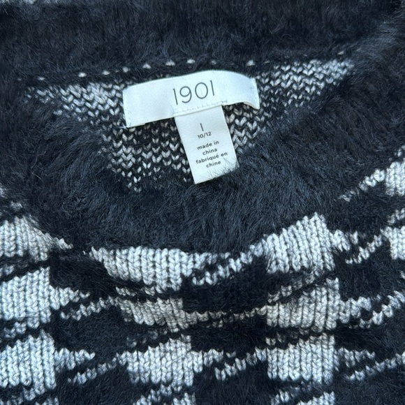 Bundle of 4 Size 10 Sweaters and Long Sleeves - Picture 4 of 5